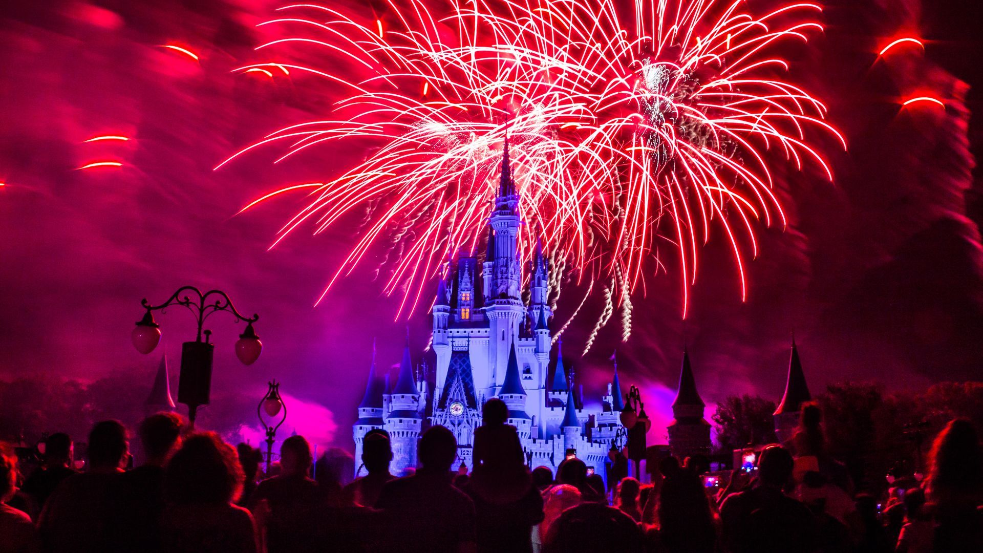 20 Best Places to Go for New Year’s Eve Celebrations Around the World